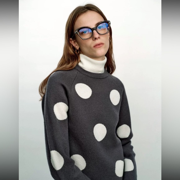 SERRER Sweaters - SERRER designer large polka dot sweater
